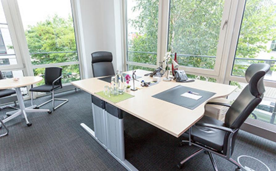 Ihr Grossraumbüro (ab 6 P.) in München Parkstadt Schwabing Ihr Grossraumbüro (ab 6 P.) in München Parkstadt Schwabing