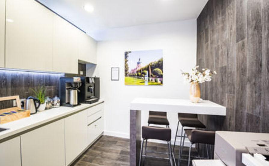 Ihr Privatbüro für 1-2 Personen - Berlin Alexanderplatz Ihr Privatbüro für 1-2 Personen - Berlin Alexanderplatz