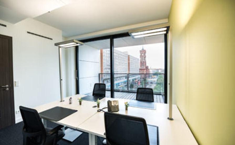 Ihr Privatbüro für 3-4 Personen - Berlin Alexanderplatz