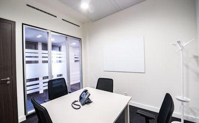 Ihr Privatbüro für 5-6 Personen - Berlin Alexanderplatz Ihr Privatbüro für 5-6 Personen - Berlin Alexanderplatz