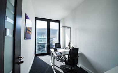 Ihre Business Lounge Platinum - Berlin Alexanderplatz Ihre Business Lounge Platinum - Berlin Alexanderplatz