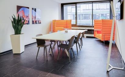 Arbeiten in der Business Lounge - Lübeck Campus Park Arbeiten in der Business Lounge - Lübeck Campus Park