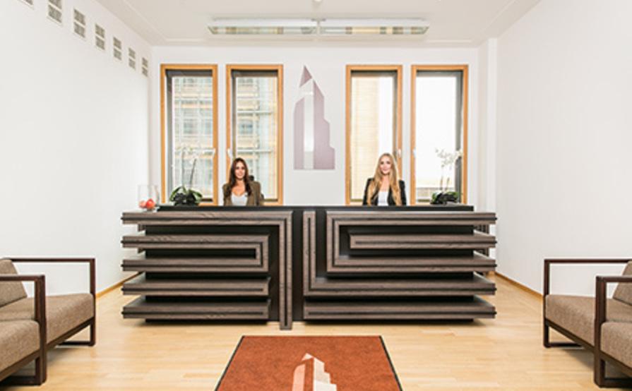 Ihr Privatbüro für 5-6 Personen - Berlin P1 Ihr Privatbüro für 5-6 Personen - Berlin P1