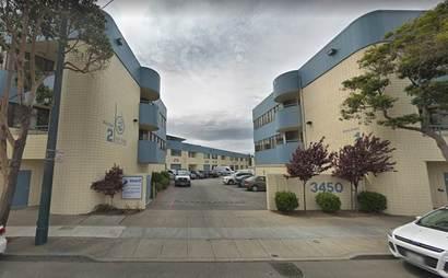 Large office desk space with Nitricity Large office desk space with Nitricity