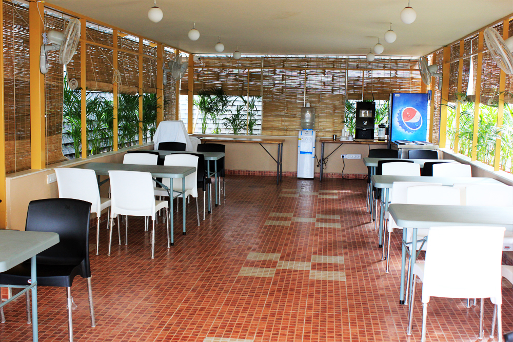 WOODSTOCK BUSINESS CENTRE