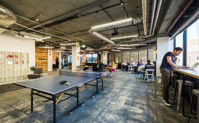 Runway East London Bridge Runway East London Bridge