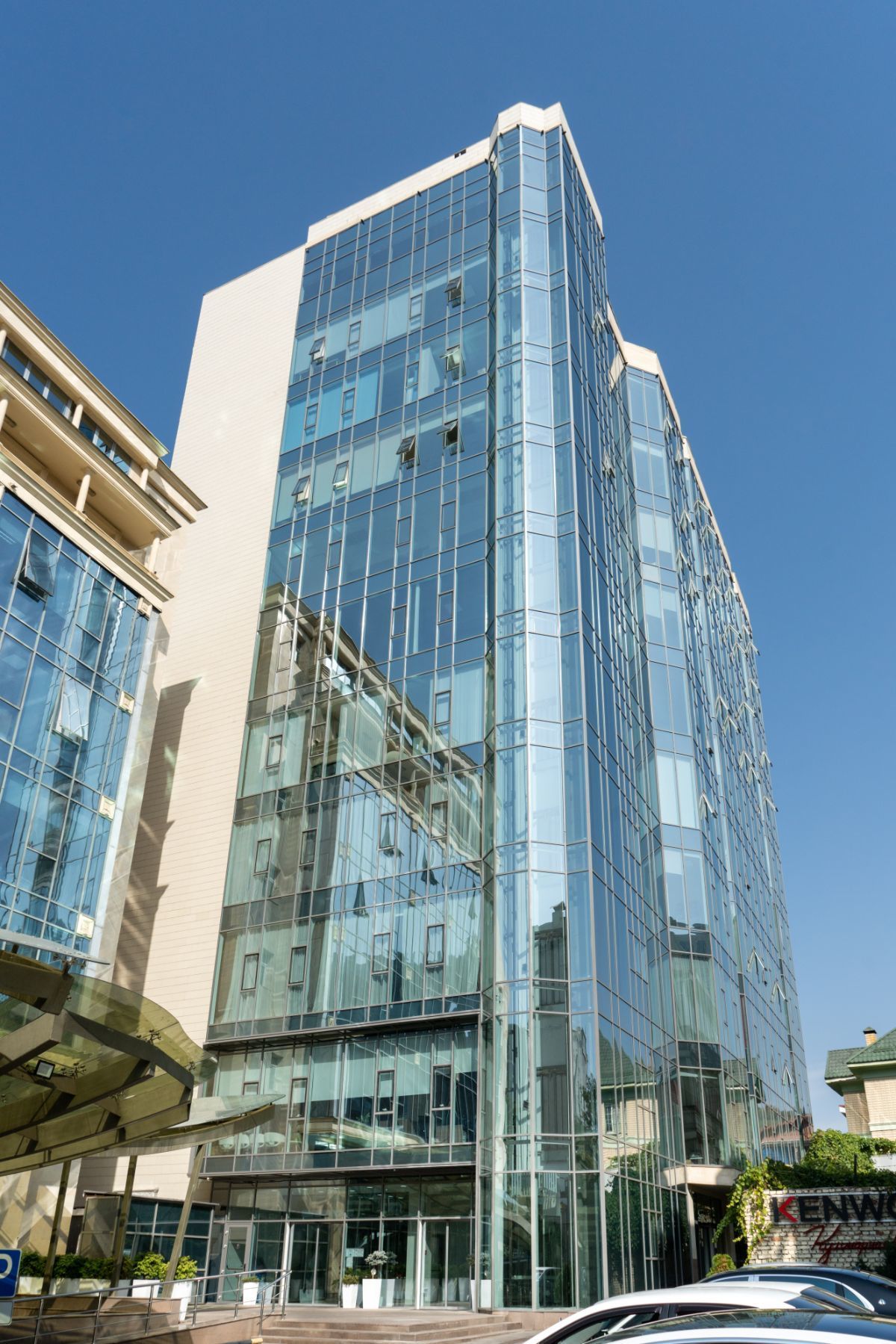 Work your way in a private office for two.