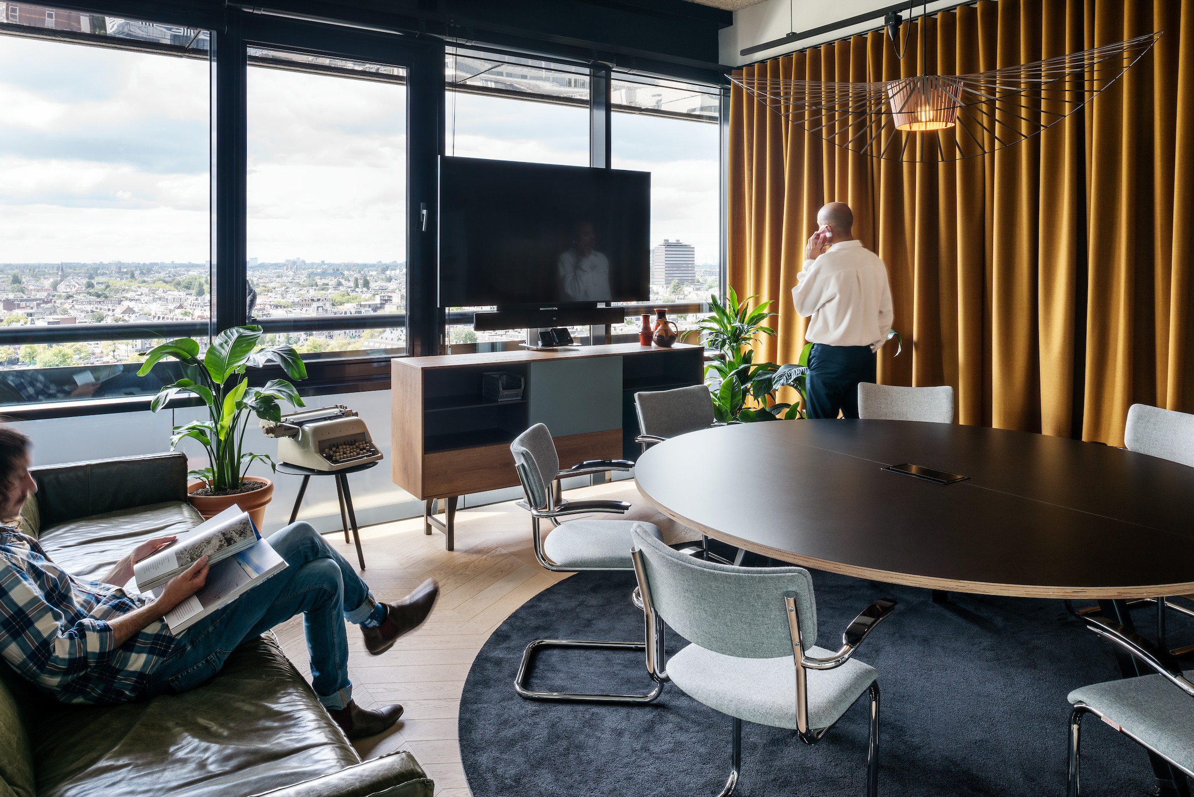 TSH Collab Amsterdam City 13th Floor