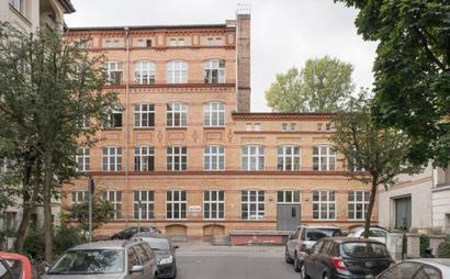 Happy Hunting - Bright and friendly CoWorking in MOOS by Treptower Park Happy Hunting - Bright and friendly CoWorking in MOOS by Treptower Park