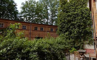 Happy Hunting - Bright and friendly CoWorking in MOOS by Treptower Park Happy Hunting - Bright and friendly CoWorking in MOOS by Treptower Park