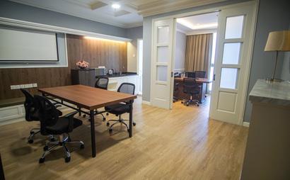 Fixed Desk Fixed Desk