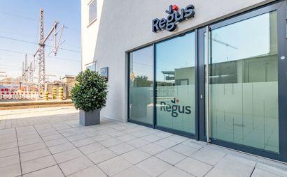 Zugang zu Büroräumen je nach Bedarf Zugang zu Büroräumen je nach Bedarf