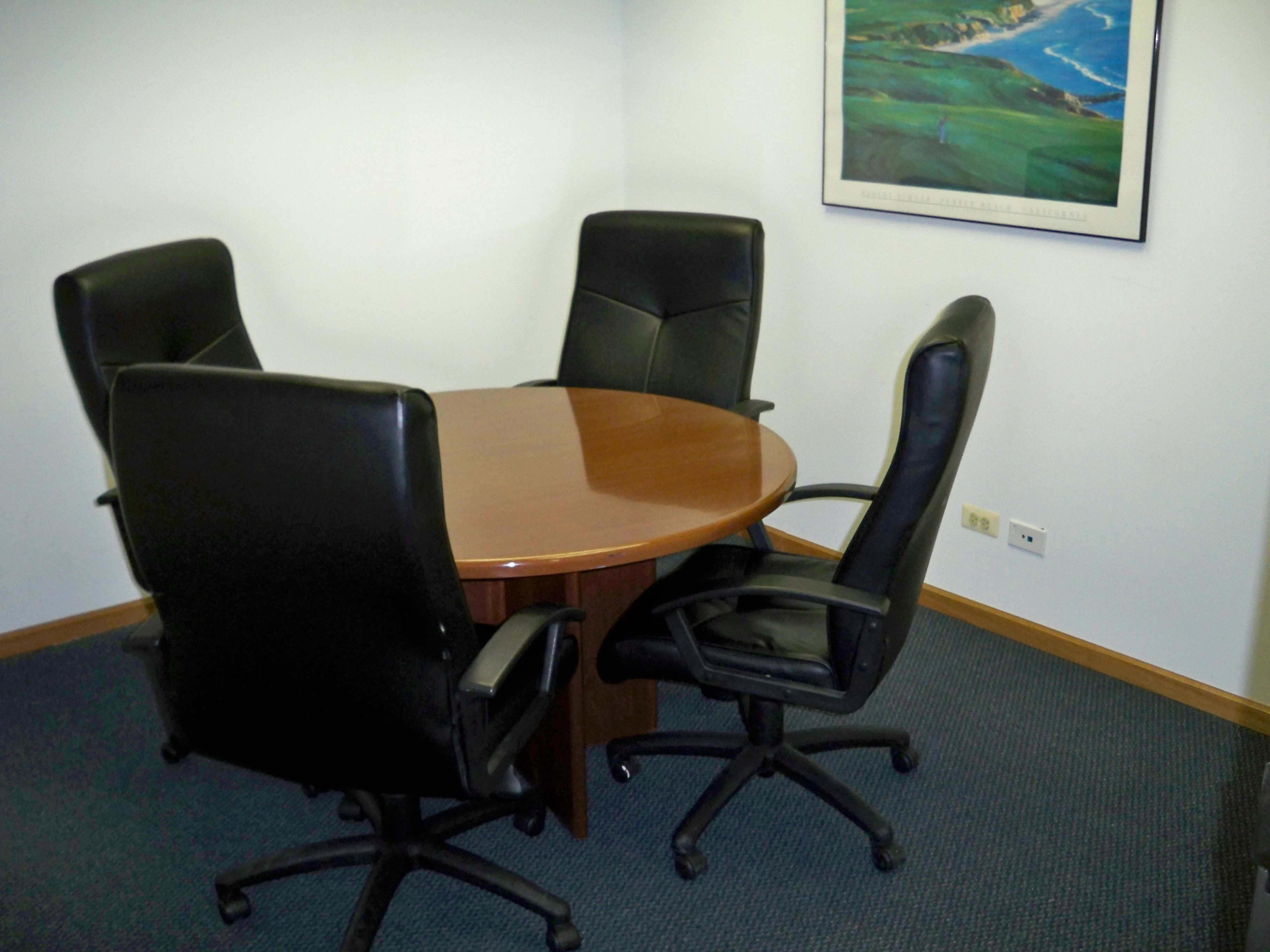 Single Office in SHARE-A-SUITE