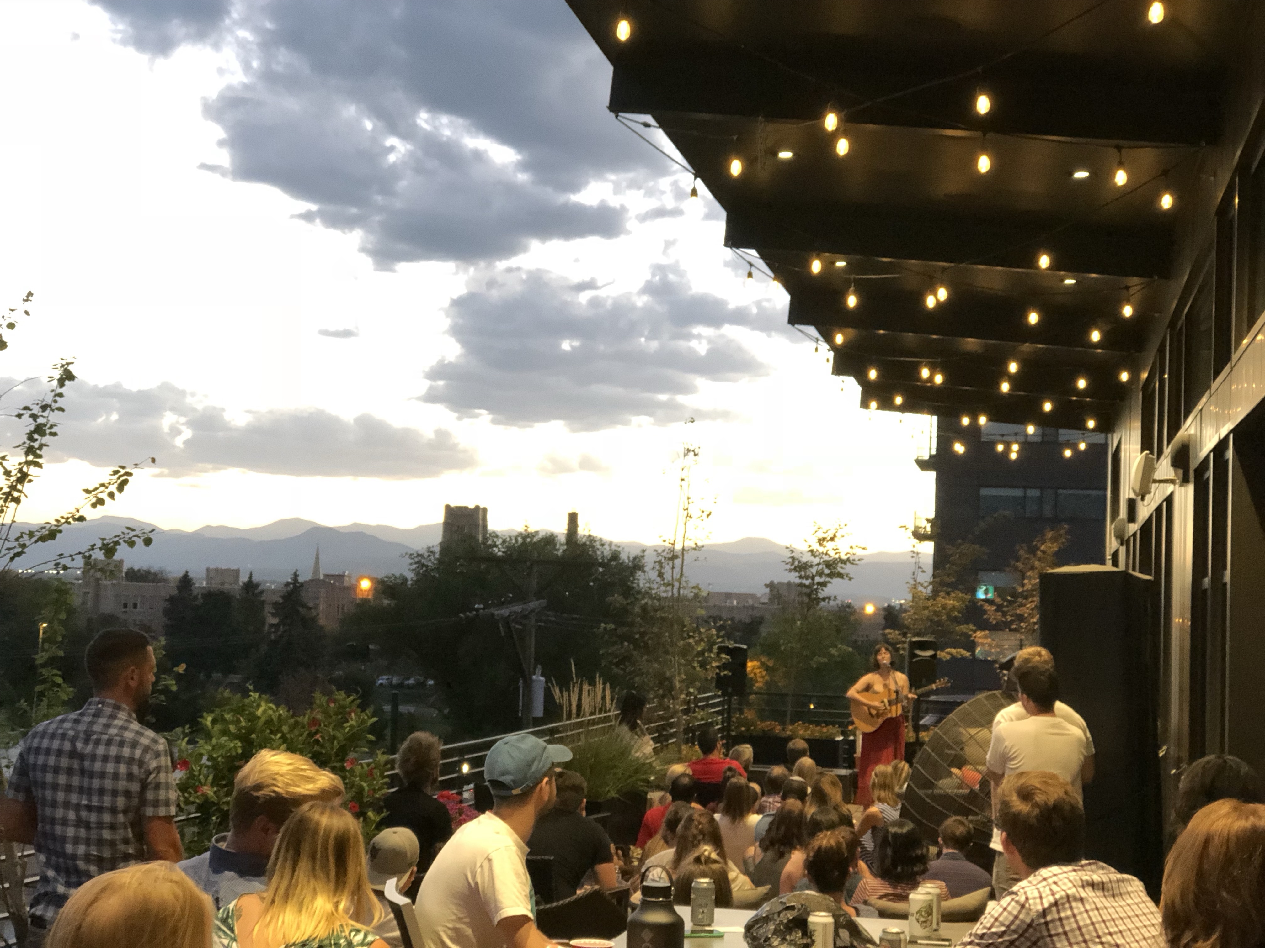 4 Person Office Space 