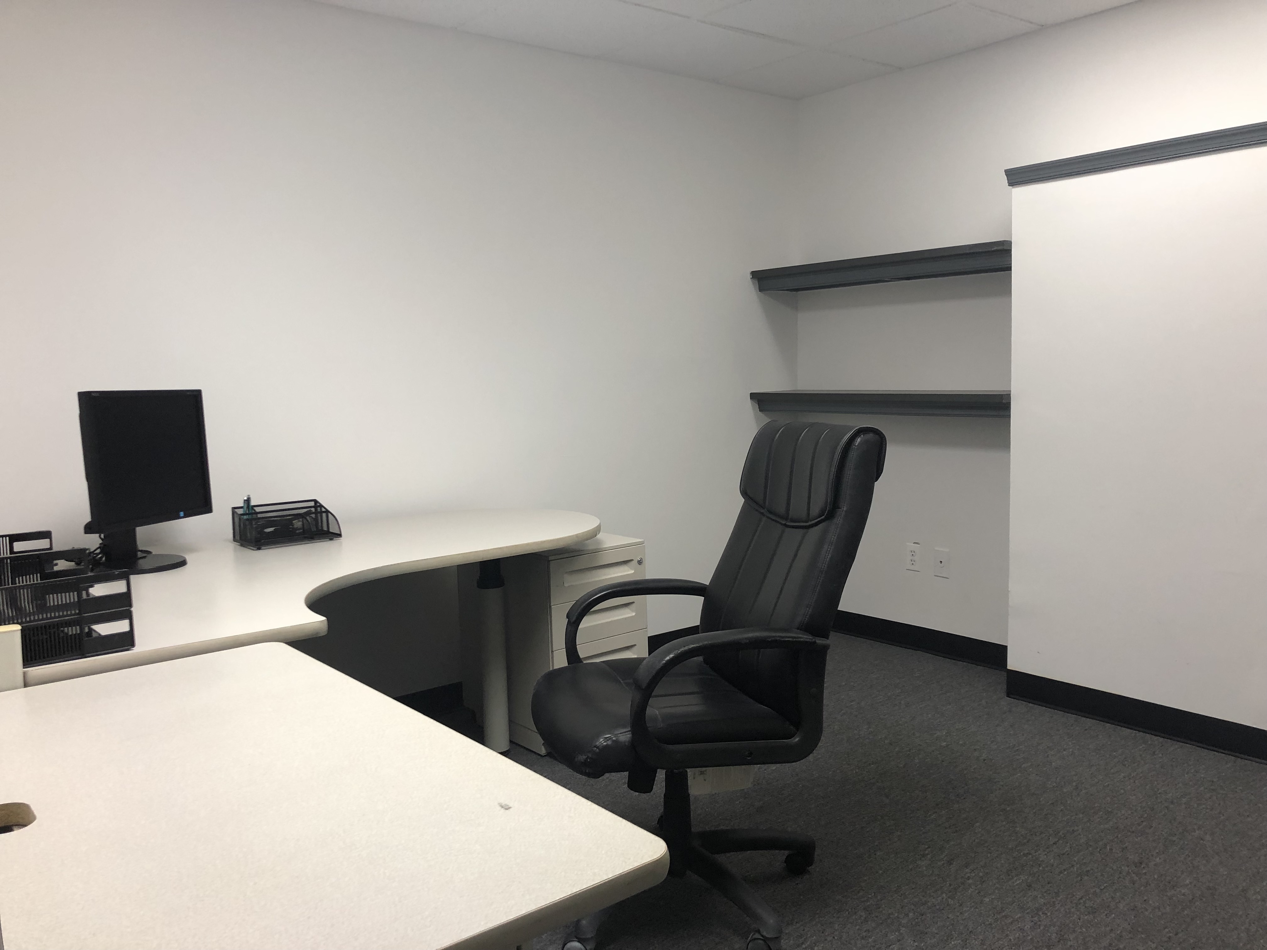 Medium Private Office