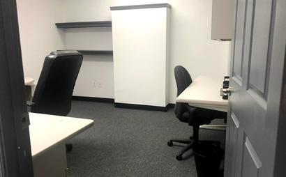 Medium Private Office Medium Private Office