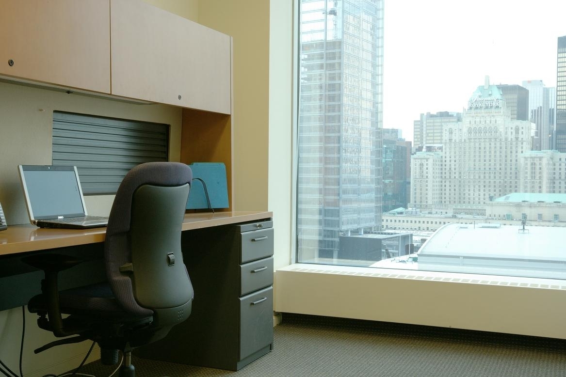 Private Window Office - 1 Person