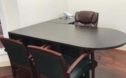 Spacious office space (wifi included) Spacious office space (wifi included)