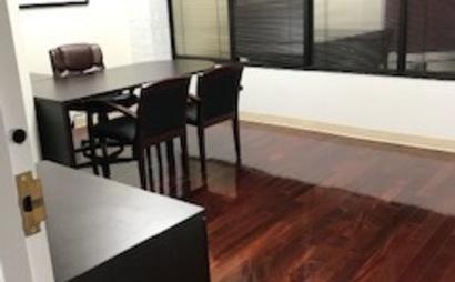 Spacious office space (wifi included) Spacious office space (wifi included)