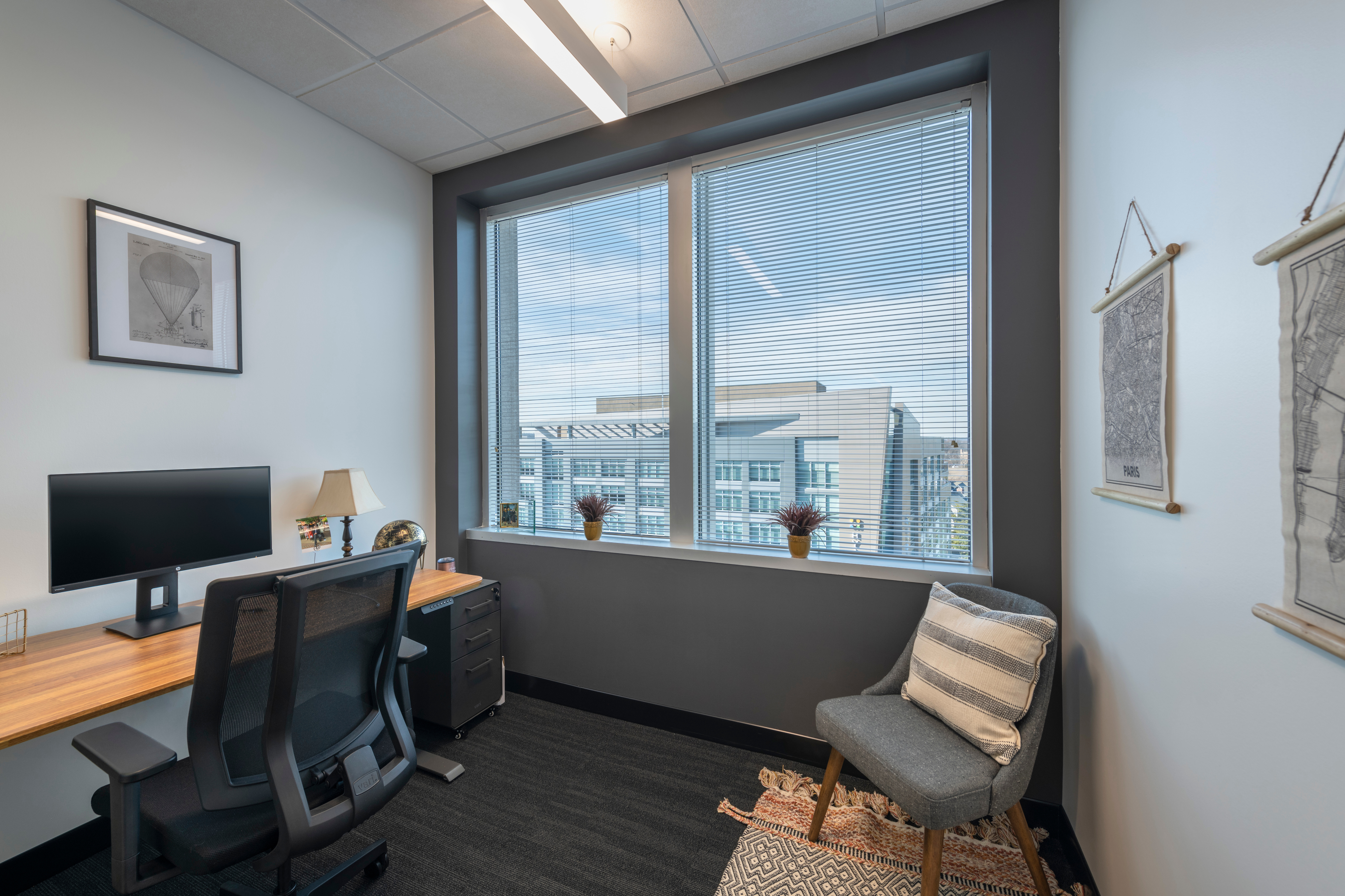 1 Person Private Office