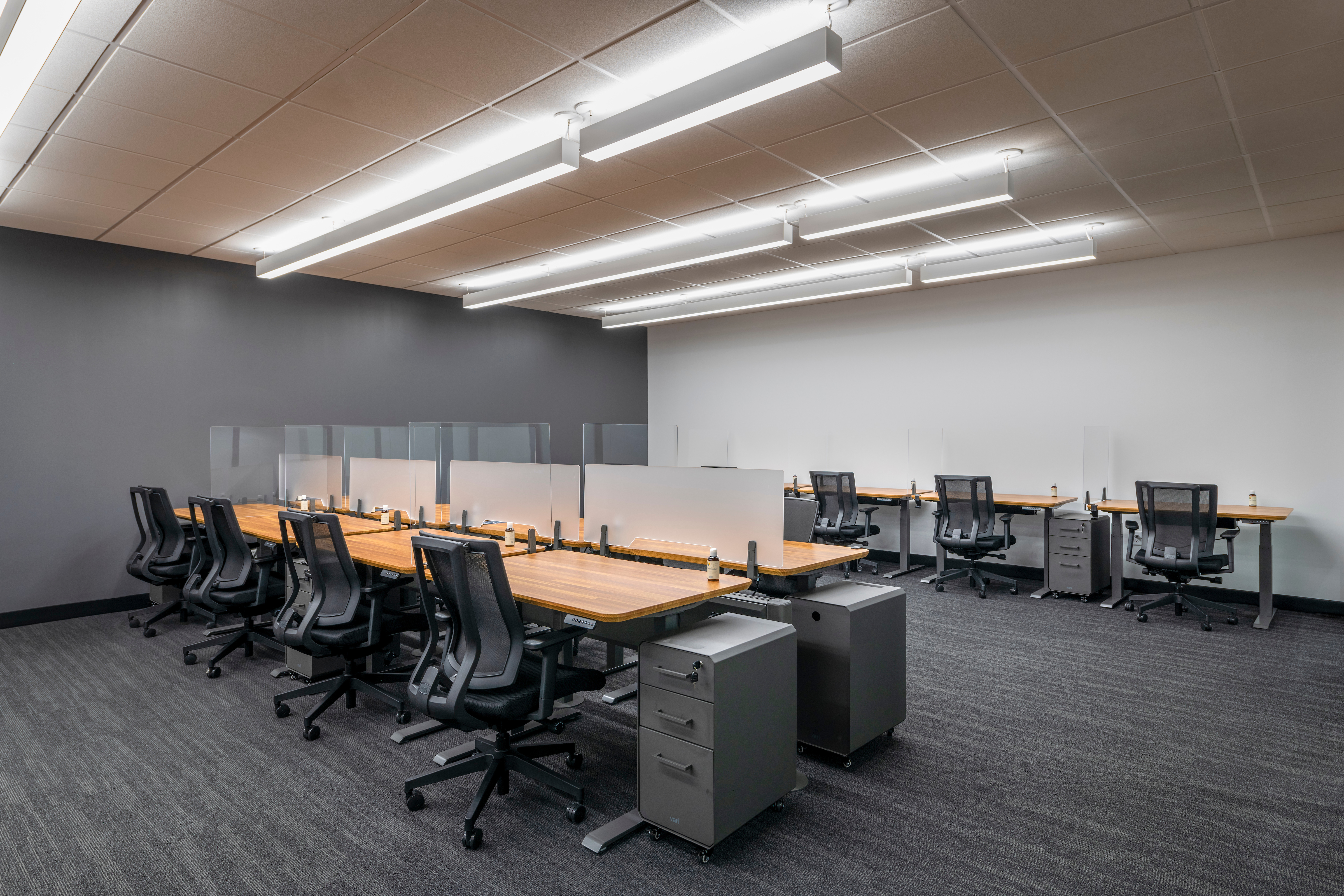 Interior 18-20 Person Office 