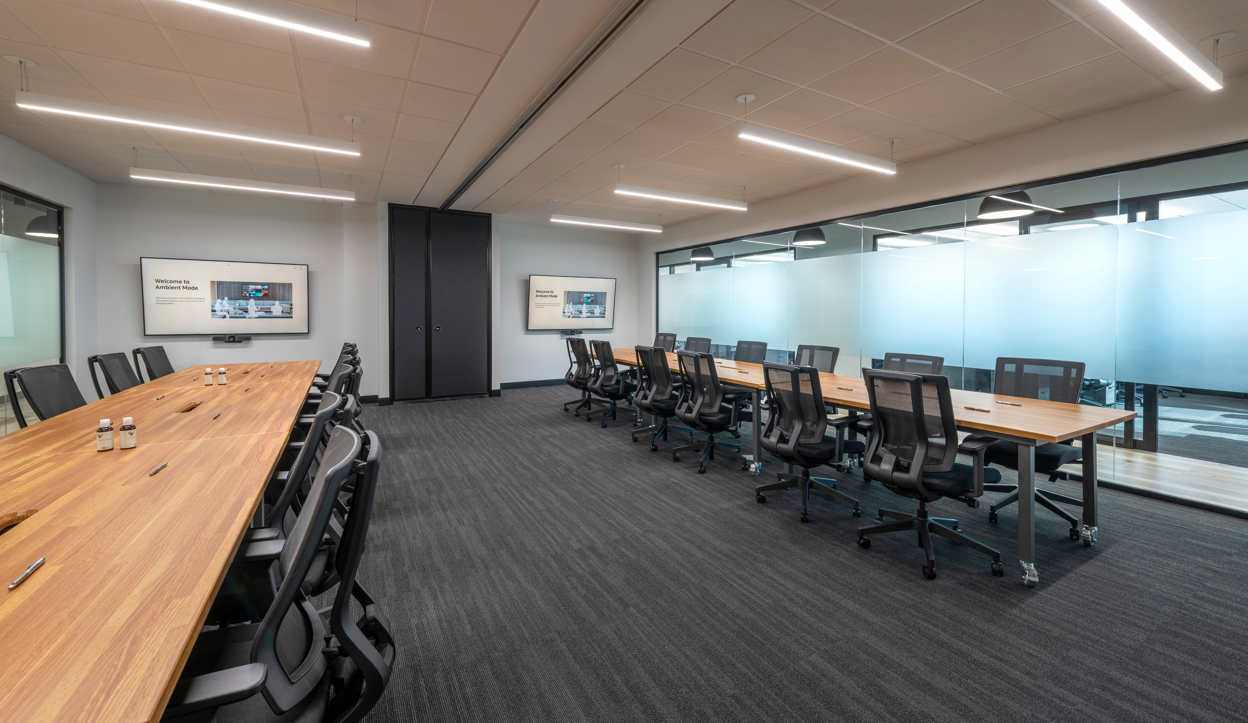 Large Meeting Room