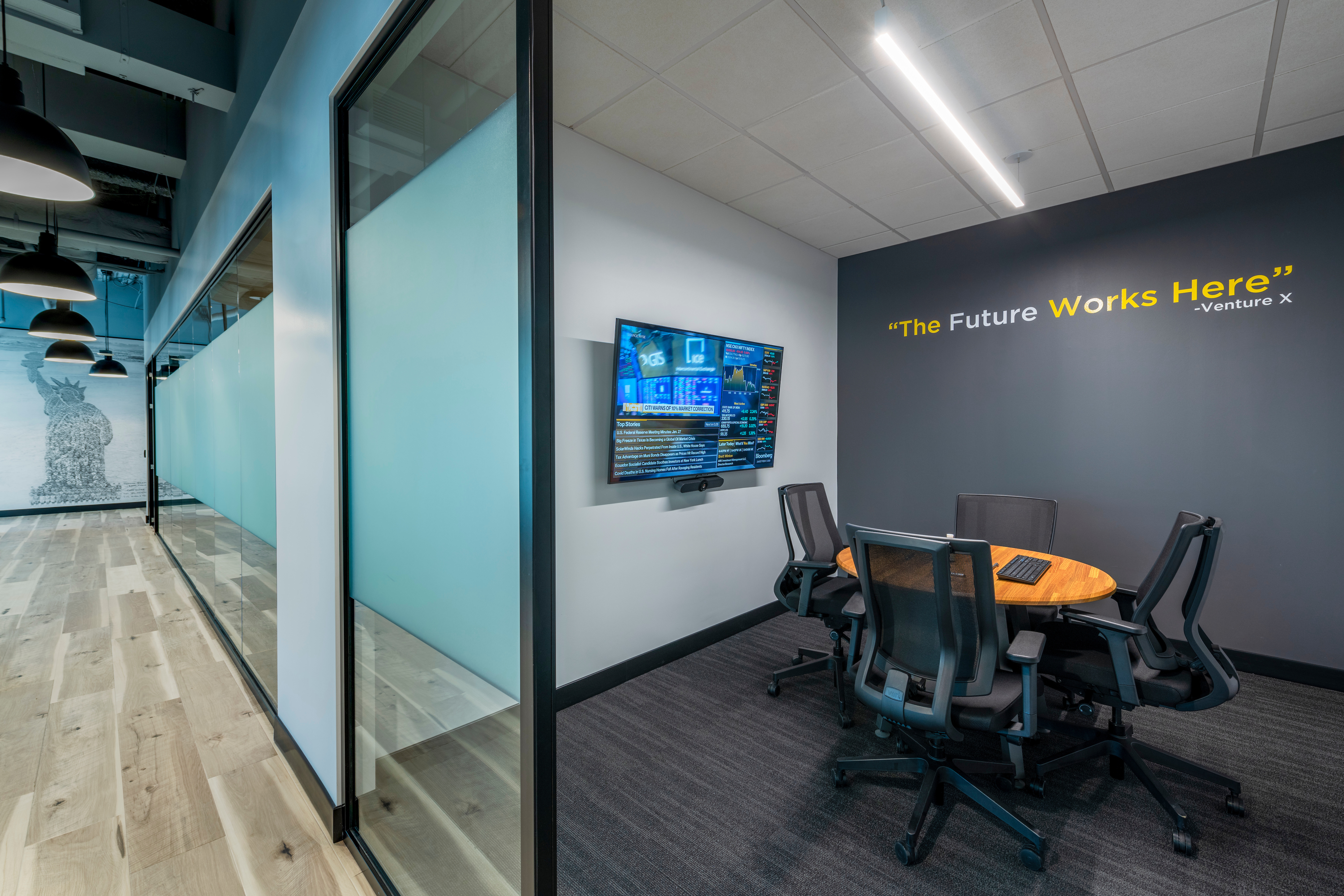 Small Meeting Room Small Meeting Room