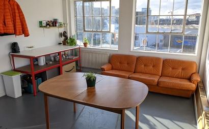 Beautiful & Bright Studio in Bow. 2 desks available Beautiful & Bright Studio in Bow. 2 desks available