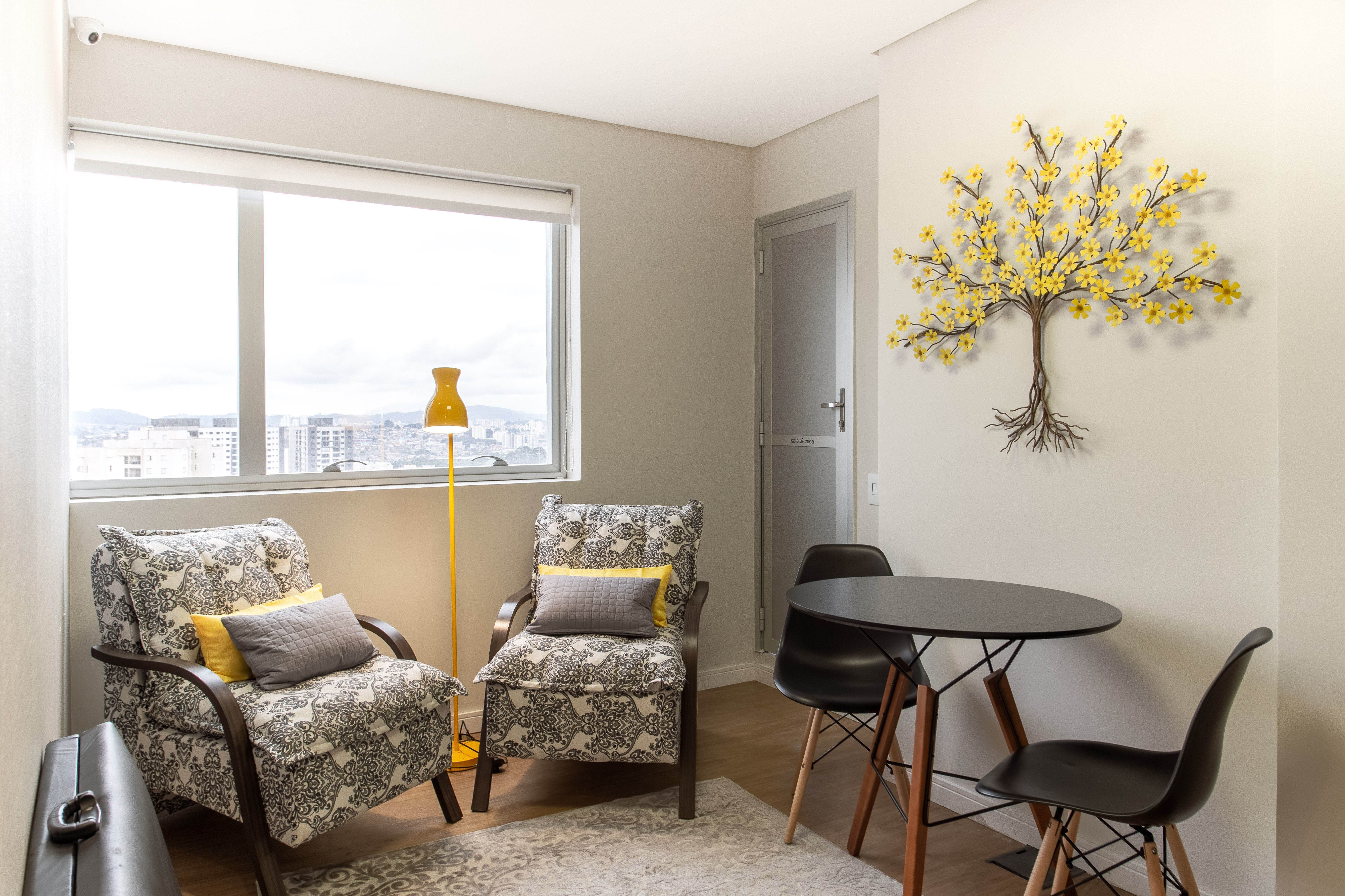 Individual Service Room