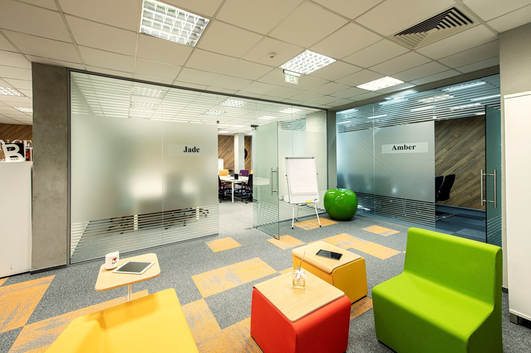 Amber Conference room up to 10 people