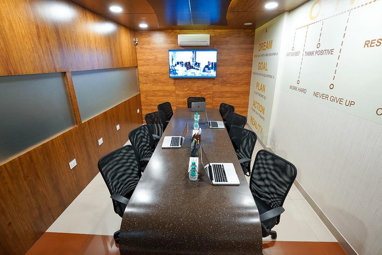 Meeting Room (10 Seater)