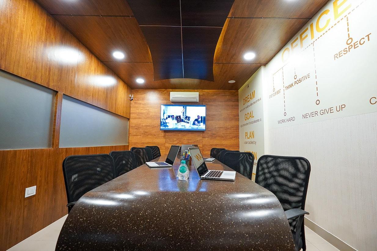 Meeting Room (10 Seater)
