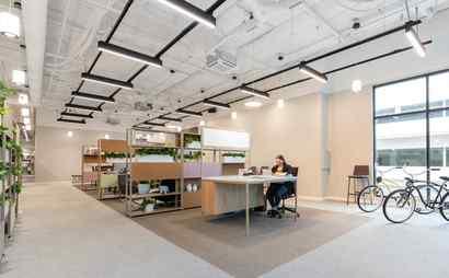 Flexible workspace with dedicated desk in Spaces Napa Valley Flexible workspace with dedicated desk in Spaces Napa Valley