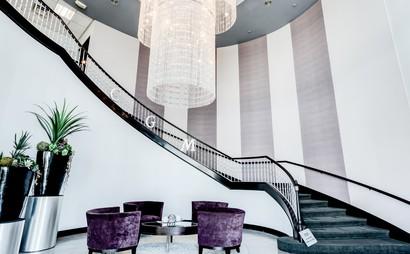 CUBICLE OFFICE SPACE  (Full Service) CUBICLE OFFICE SPACE  (Full Service)