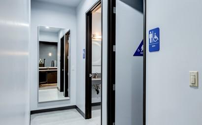 CUBICLE OFFICE SPACE  (Full Service) CUBICLE OFFICE SPACE  (Full Service)