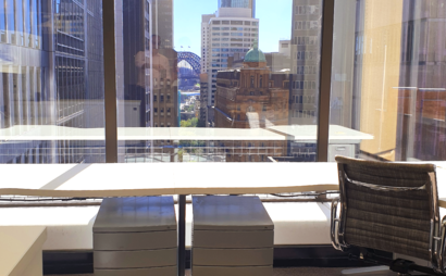 Private Desks for Rent with Free Meeting Room Private Desks for Rent with Free Meeting Room