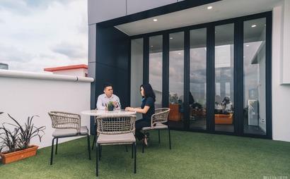 Infinity8 E-commerce Hub - Private suite for 3 Infinity8 E-commerce Hub - Private suite for 3