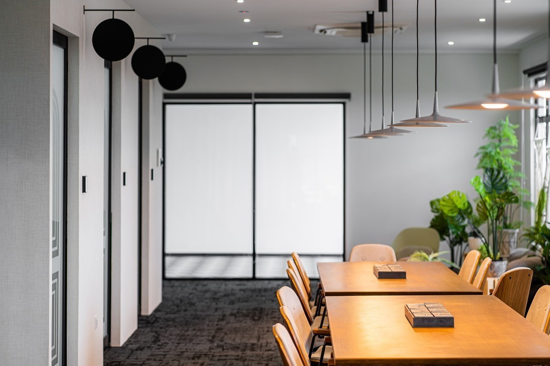 Reserve Meeting Room