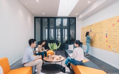 Rooftop Event Hall & Brainstorming Room Rooftop Event Hall & Brainstorming Room