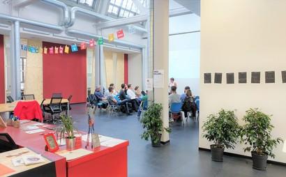 Coworking desks Coworking desks