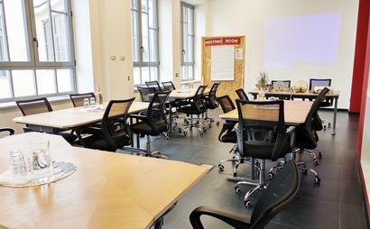 Coworking desks Coworking desks