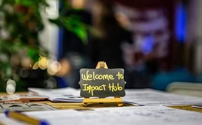 Coworking desks Coworking desks