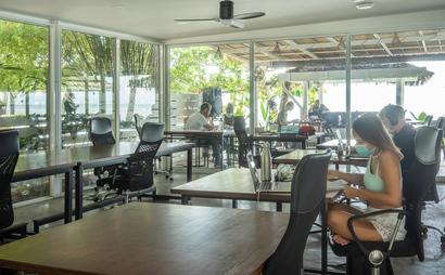 Elie Assuied Elie Assuied