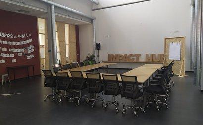 Open space (150 mq) Open space (150 mq)