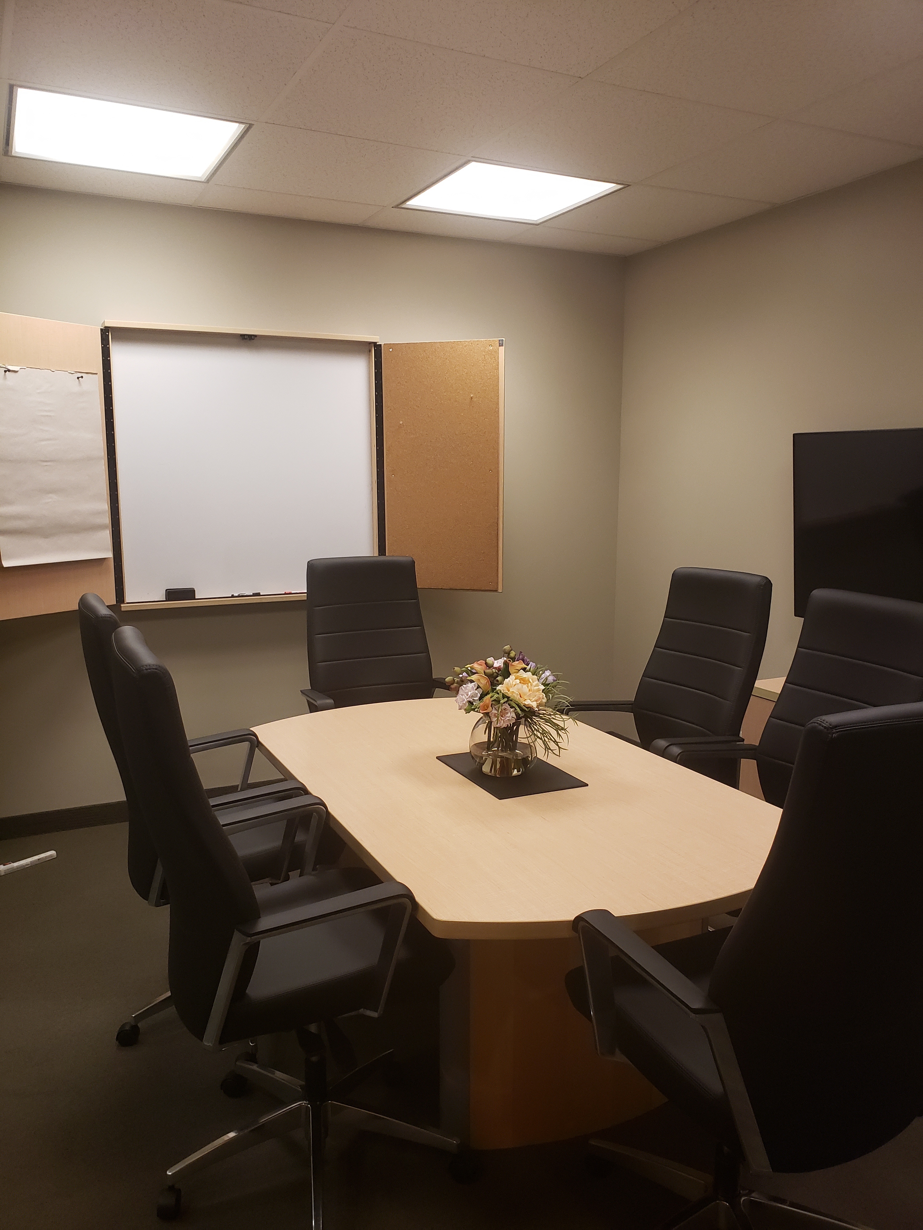King/Bay Conference Room