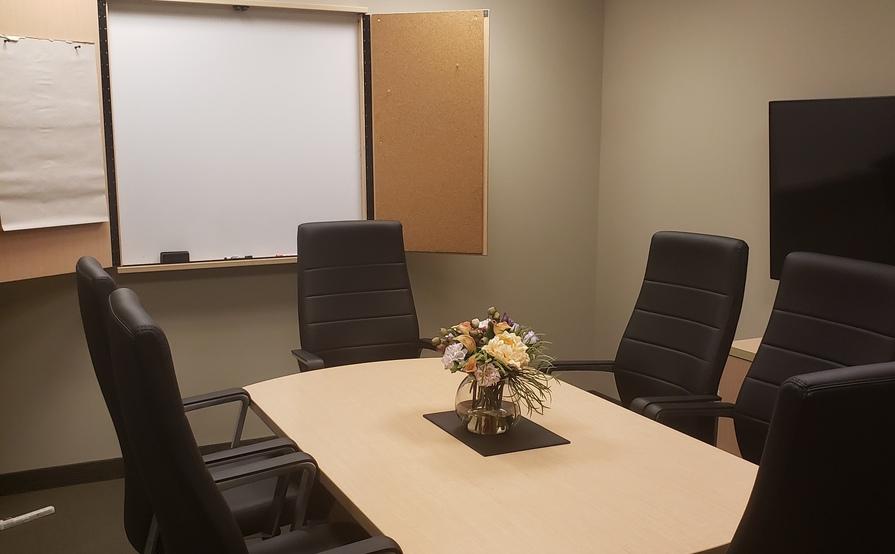 King/Bay Conference Room