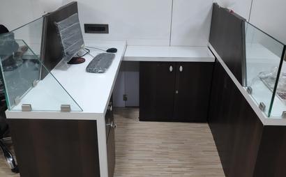 Dedicated Desk Dedicated Desk