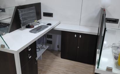 Dedicated Desk Dedicated Desk