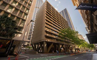 Private office space for 1 person in Regus Australia Square Plaza Private office space for 1 person in Regus Australia Square Plaza