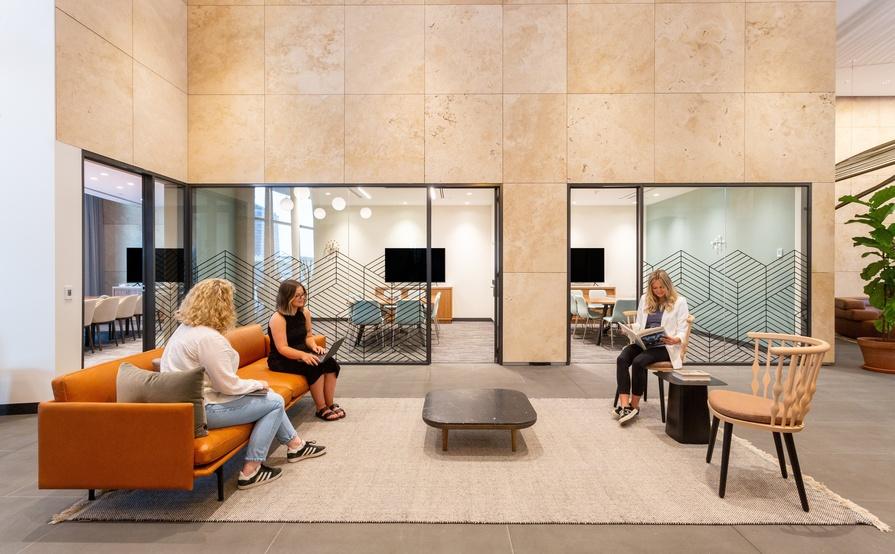 Tailor-made dream offices for 5 persons in Spaces One Melbourne Quarter Tailor-made dream offices for 5 persons in Spaces One Melbourne Quarter